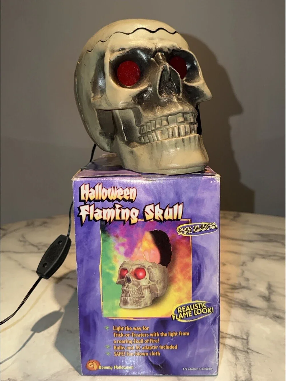 GEMMY Halloween Flaming Skull Electric Light Up Motion Vintage Boxed Prop